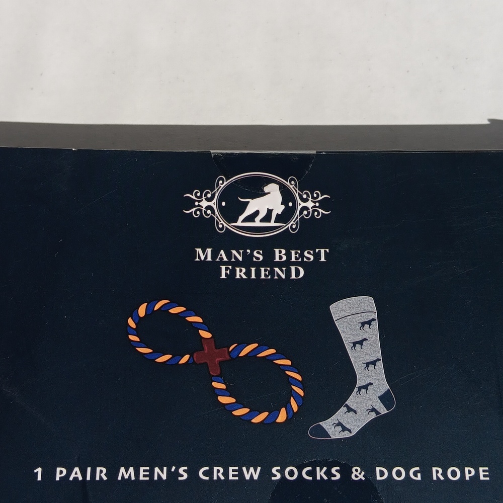 CREW SOCKS/ DOG TOY GIFT SET